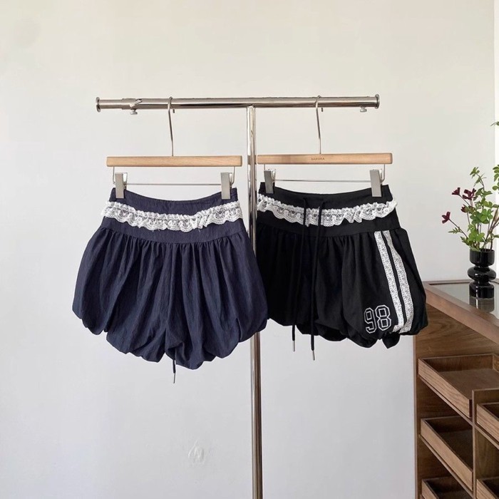 mùa hè mới phong cách Hàn Quốc thời trang eo thun ren nối ren in kỹ thuật số quần short thông th