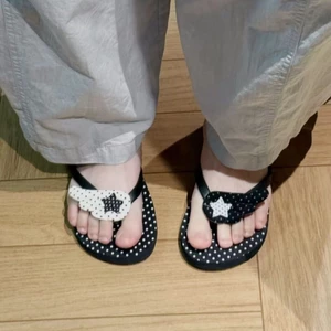 Korean Style Wing Polka Dot Contrasting Color Millennium Flip-flops Style Flip-flops Flat Bottom