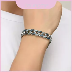 Phụ kiện cầm tay hợp kim xanh Kstyle Star với thiết kế đa năng để làm quà tặng và du lịch