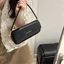 Túi đeo chéo nữ nhỏ gọn Leatherstyle có khâu hàng ngày