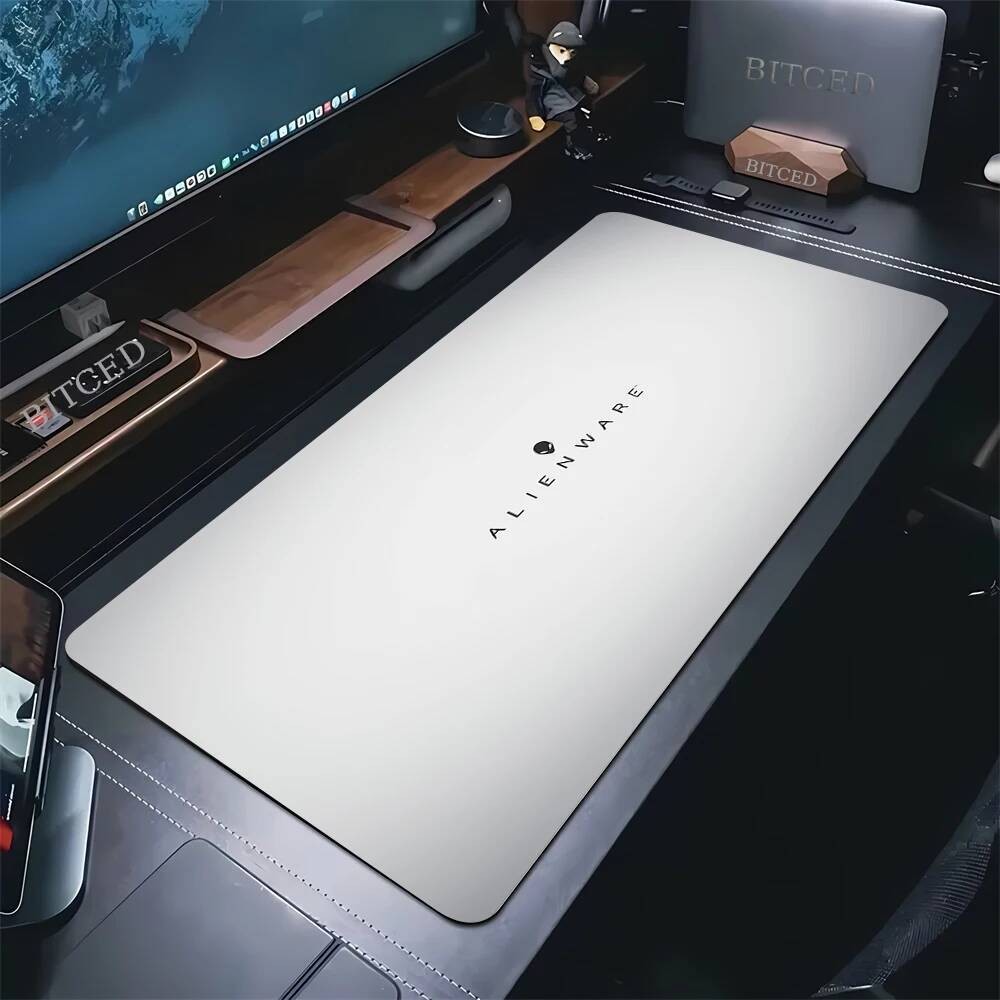 Game Thủ Để Bàn Thảm Alienware Hoạt Hình PC Chơi Game Miếng Lót Bàn Phím Miếng Lót Lockrand Mousepad Cho PC Chuột Thảm 90x40cm