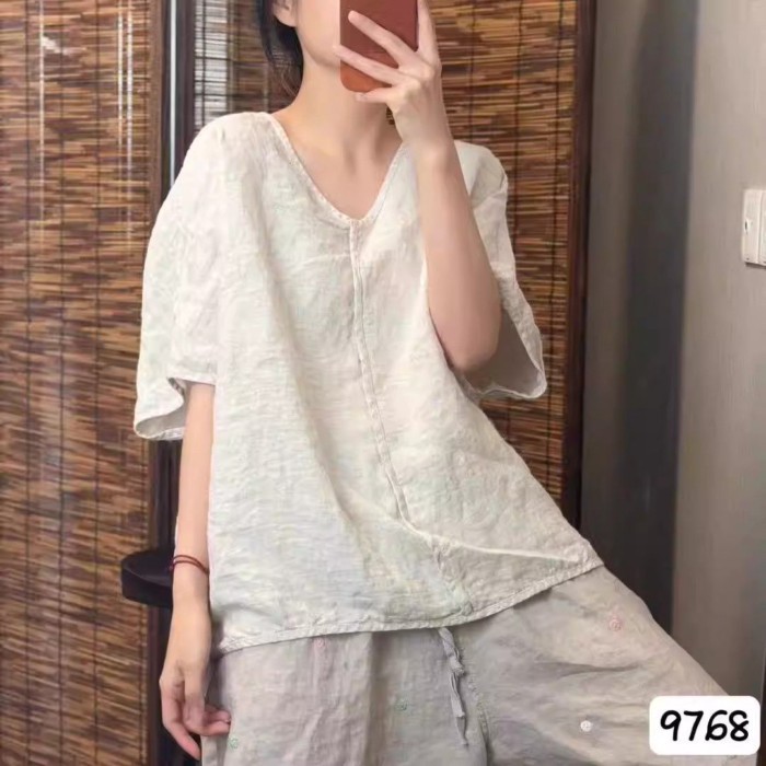 Áo thun cotton và vải lanh phong cách cổ điển dành cho nữ mùa hè mới màu trơn cổ chữ V tay ng