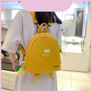 Ba lô vải vui nhộn dành cho nữ có chất liệu bền bỉ và chức năng nội thất
