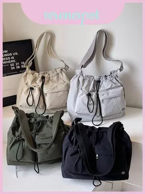 Tote Nylon hợp thời trang du lịch với thiết kế mềm mại và thiết kế bỏ túi tiện lợi Sử dụng ngoài trời để