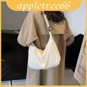 Túi đeo chéo di động bằng Nylon có hình bánh bao nước và túi di động để đi chơi thông thường