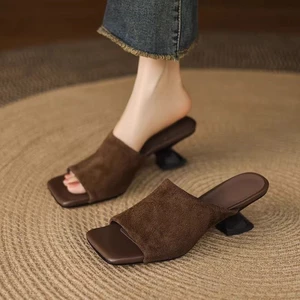 Dép nửa ngón phong cách retro Pháp cho nữ, dép mùa hè, sandal hở mũi, dép một mảnh, gót dày