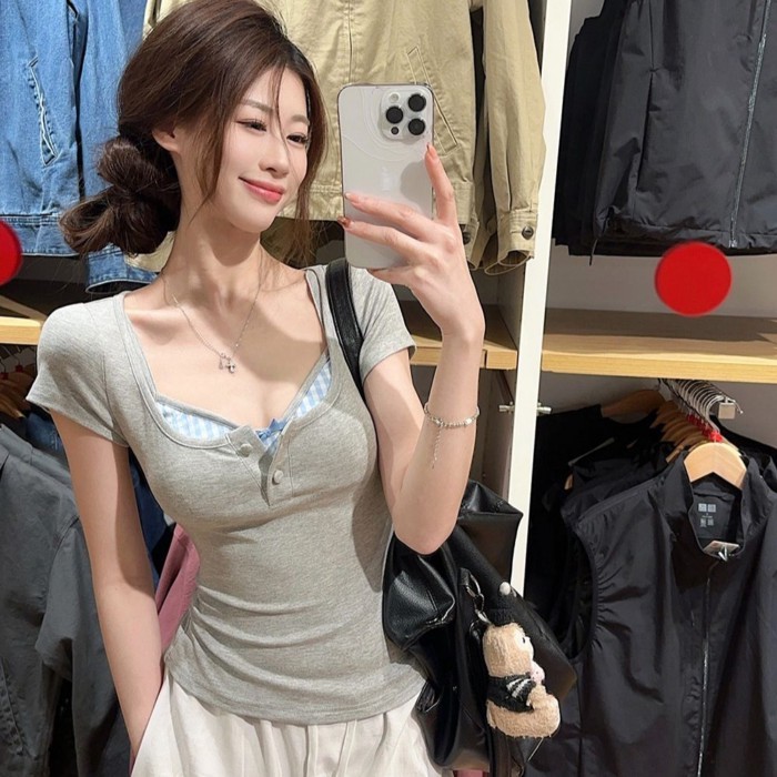 Áo thun ngắn tay giảm béo màu xám Bộ đồ lót kẻ sọc bên trong mùa hè dành cho nữ