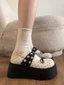 đế đế đinh tán chấm bi Giày Mary Jane mùa xuân mới đế dày tăng chiều cao giày đơn miệng sâu