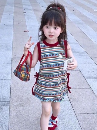 Bé Gái Áo Vest Sọc Mùa Hè Phong Cách Mới Trẻ Em Bé Hoạt Hình Ren Thời Trang Đi Biển