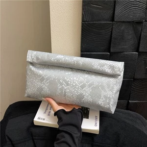 Women's Clutch New Bag Women's Retro Bag Fashion Simple Small Bag Literary Casual Coin Makeup