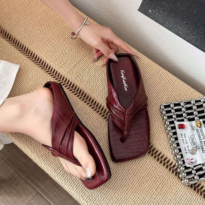 Dép xỏ ngón mũi vuông đế phẳng phong cách cổ điển dành cho nữ mặc ngoài mùa hè, dép sandal kiểu Phá
