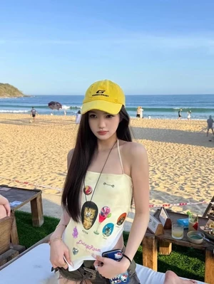 New Couple Peaked Caps Showing Face Small American Retro Embroidery Hole Yellow Baseball Cap Wom
