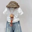 Bộ đồ bé gái mùa hè phiên bản Hàn Quốc mèo hoạt hình ngắn tay hình ngôi sao quần denim hai mảnh
