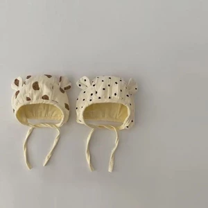 Mũ bảo vệ tai bé mùa xuân thu mũ ren hình gấu nhỏ chấm bi siêu dễ thương mũ bào thai mùa thu c