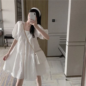 Váy bà bầu tay phồng Mùa hè Mới Nữ tính Màu trắng khí chất Váy bà bầu