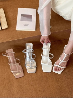 đôi sandal hở mũi mỏng quai vuông mũi nhọn dành cho nữ giày cao gót mới phong cách Hàn Quốc than
