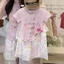 Bộ đồ hai mảnh mùa hè bé gái mới của trẻ em Hàn Quốc ngắn tay phong cách phương Tây