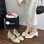 Giày cổ tích gót dày của Pháp, giày cưới satin hoa trà, váy phù hợp với phong cách retro, giày cao