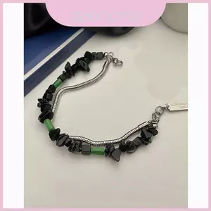 Vòng tay thép titan chuyển tiếp thời trang với vỏ và đá tự nhiên cho thời trang đường phố thông thường
