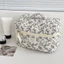 Hộp đựng du lịch Unisex Cotton hoa có nội thất rộng rãi cho mỹ phẩm và đồ vệ sinh