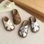 Giày sandal ngoài Baotou cho trẻ em mùa hè phong cách mới dành cho bé trai và bé gái Giày thông
