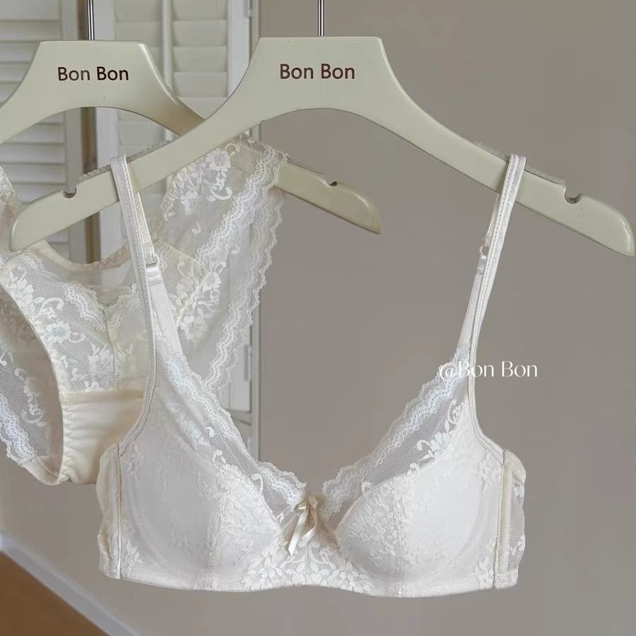 Quần Lót Nữ Hình Tam Giác Ren Thép Mềm, Vòng Siêu Mỏng Thoáng Khí Giúp Nhỏ Ngực