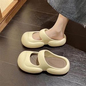 Áo khoác ngoài mùa hè của phụ nữ mang dép xỏ ngón đế dày đế mềm có cảm giác kém chất lượng, d