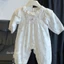 quần áo bò cho bé gái, quần áo đi chơi hợp thời trang mới, jumpsuit hoa, hậu cung dài tay côn