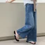 Quần jean ống rộng thêu bướm cho bé gái mùa xuân hè quần ống rộng mới cho trẻ em từ trung niê