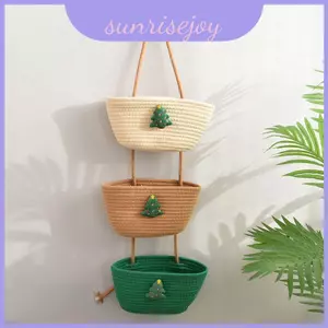Kệ ba tầng treo tường có giỏ thủ công dễ thương cho nhà bếp