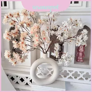 Bộ hoa lụa trang trí tiệc cưới và trang trí giống như thật cho sự kiện xuất hiện