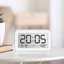 Đồng hồ kỹ thuật số đơn giản bằng nhựa có báo thức và ngày trong tuần cho đầu giường chỉ báo