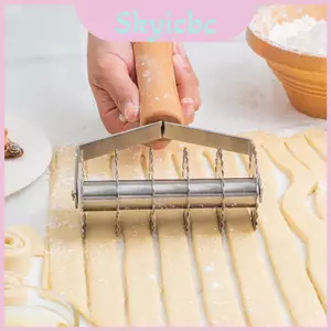 Bánh xe Pizza bằng thép không gỉ nhiều cánh có tay cầm bằng gỗ cho nhà bếp và mục đích quà tặng