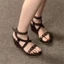 đôi sandal đế vuông quai ngang hở mũi phong cách retro dành cho nữ mùa hè mới đế dày đế dày đi l