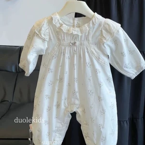 quần áo bò cho bé gái, quần áo đi chơi hợp thời trang mới, jumpsuit hoa, hậu cung dài tay côn