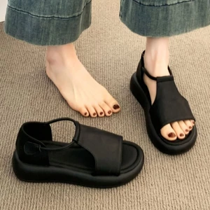 Giày sandal đi biển đế dày cho nữ, trang phục mặc mùa hè với váy, giày La Mã đế mềm đa năng không m