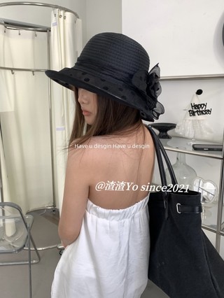 Mũ gạc chống nắng phong cách retro Hepburn, vành lớn chấm bi, che nắng hiệu quả cho khuôn mặt nhỏ nhắn