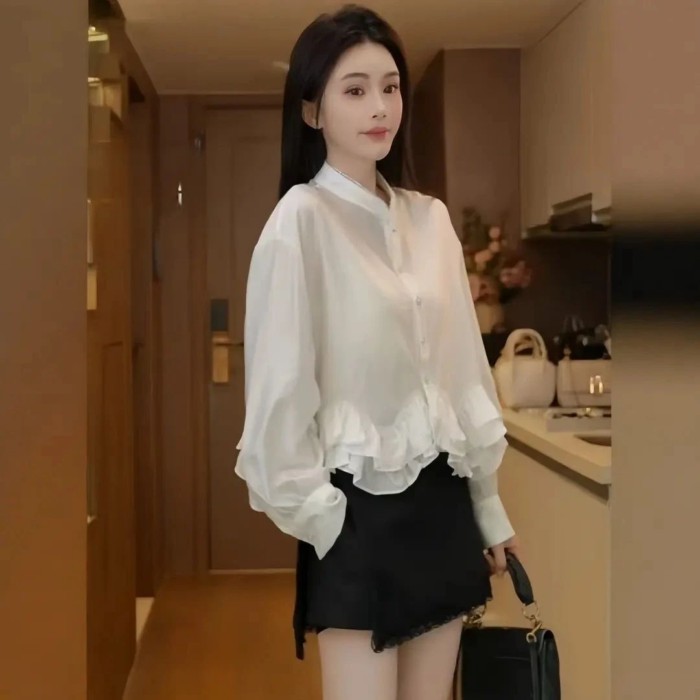 Lan ~ Áo sơ mi dài tay mới với hem xù ren trắng, thiết kế thời trang