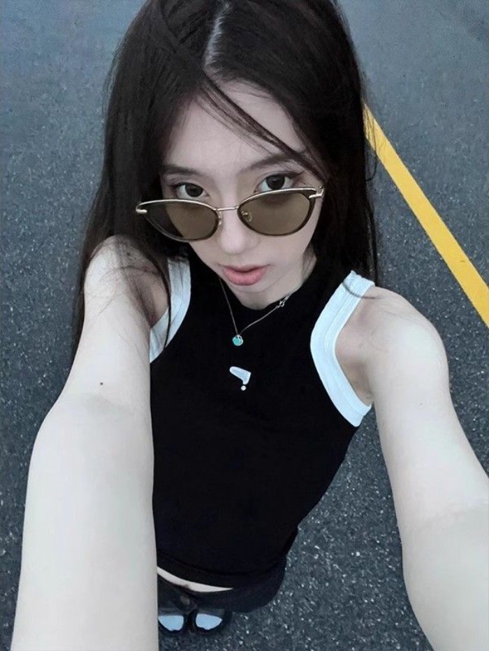 Áo Vest Thể Thao Slim-Fit Màu Đen, Phong Cách Thời Trang Mùa Hè Cho Nữ