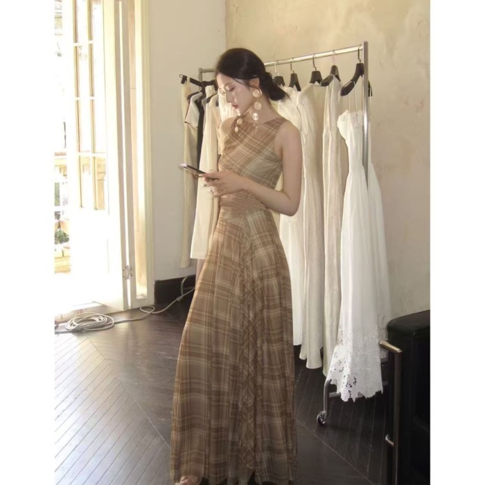 Đầm Xoắn Lớn Phong Cách Retro Mới, Không Tay Kinked Hẹp, Thích Hợp Mùa Hè
