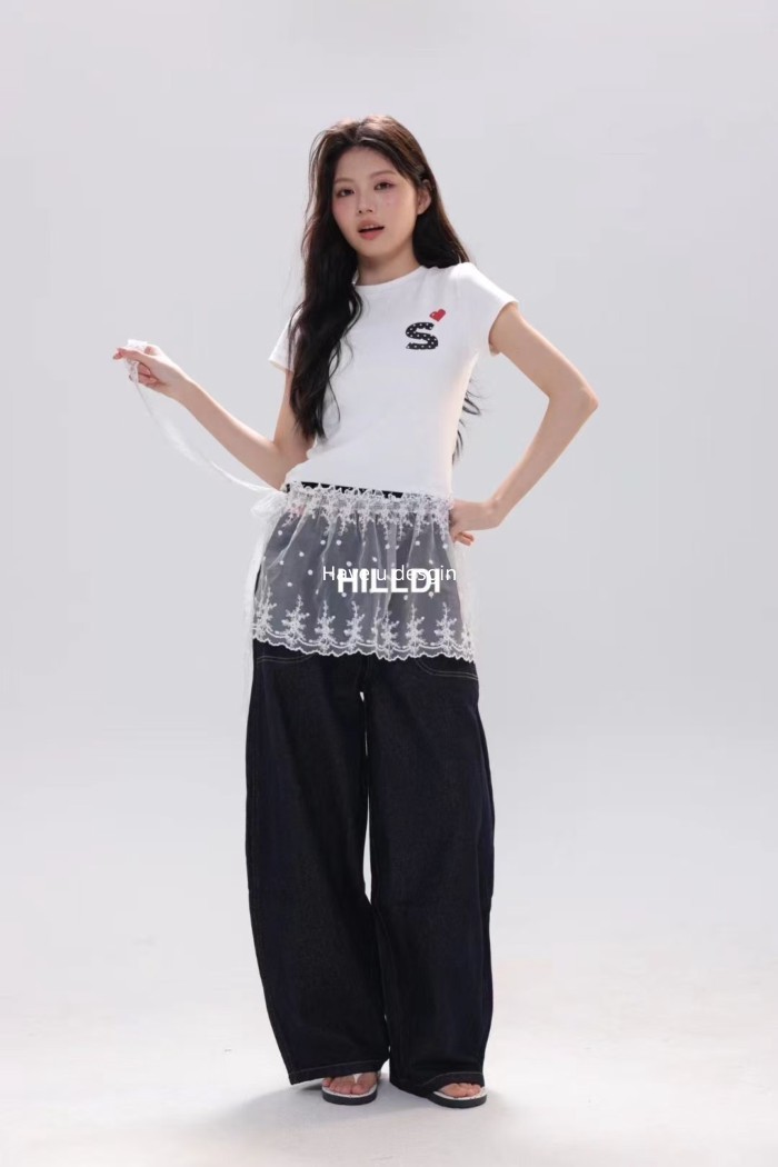 Váy ngắn ren trắng họa tiết hoa, phong cách ballet retro, thời trang