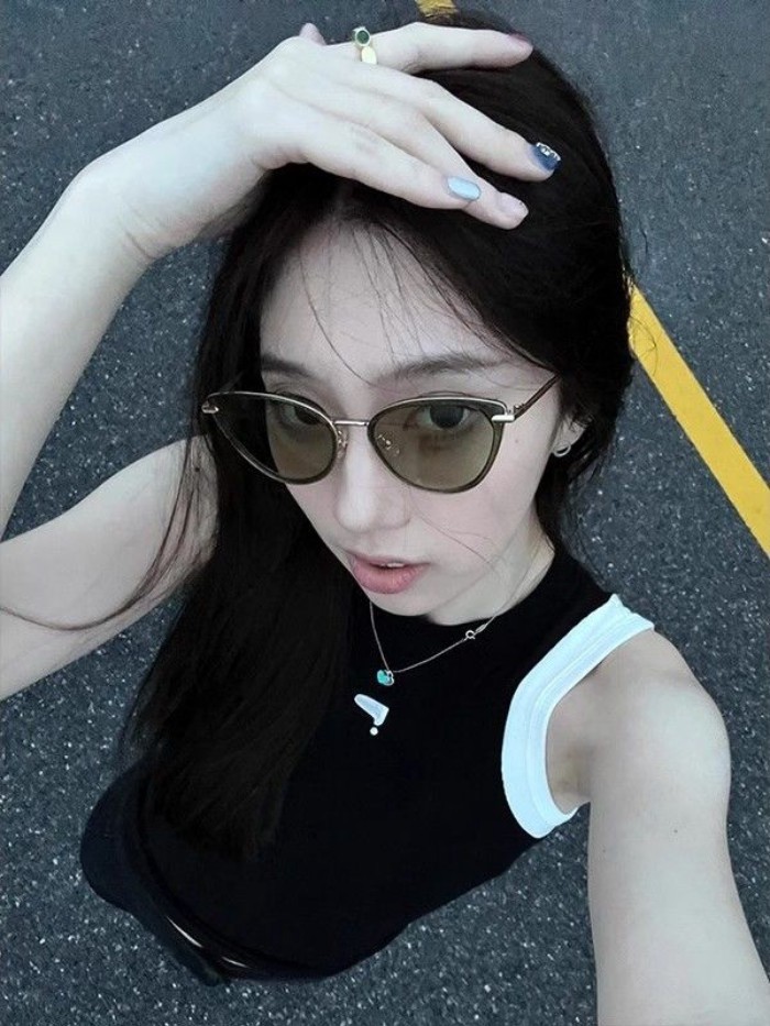 Áo Vest Thể Thao Slim-Fit Màu Đen, Phong Cách Thời Trang Mùa Hè Cho Nữ