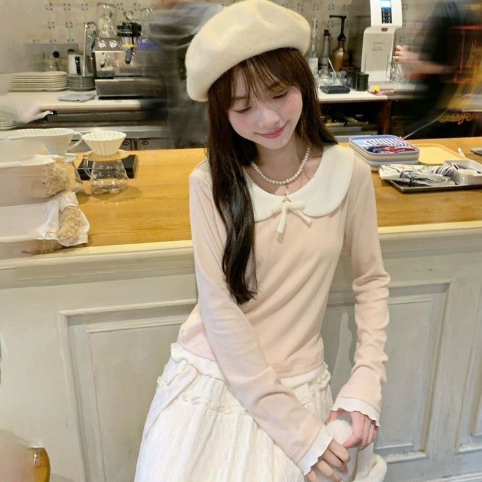 Áo cổ bè dài tay màu pastel, dịu dàng phù hợp mặc nhiều lớp
