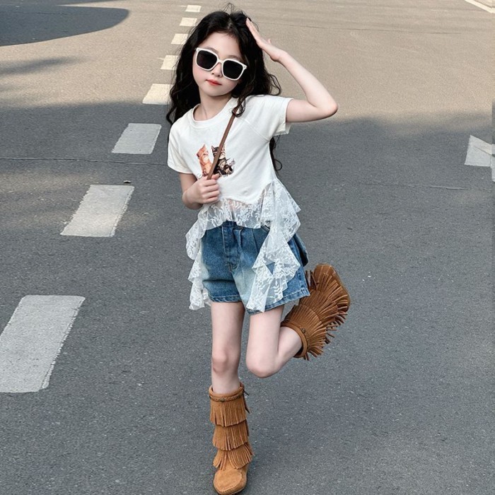 Áo thun ngắn tay mùa hè bé gái phong cách mới áo ren nối thời trang trẻ em áo đáy quần trẻ em cỡ