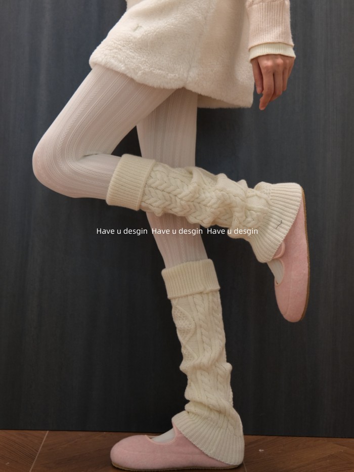 Áo bầu không khí cao cấp xoắn kim dày và quần legging trắng nữ
