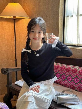 Áo thun dài tay bé gái, áo phông trẻ em, áo phông thêu ren công chúa cỡ vừa và lớn cho trẻ em