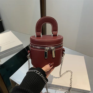 2026 Phong Cách Mới Retro Họa Tiết Thời Trang Phổ Biến Phong Cách Phương Tây Đi Lại Hợp Thời Trang Dây Xích Túi Nữ