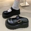 Kiểu loafers mule, tri thức sắc sảo