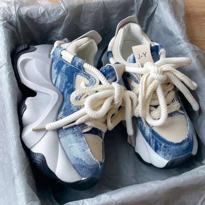Giày bố tăng chiều cao đế dày cho nữ, giày sneaker hàng hiệu cho nữ, giày lót tăng chiều cao cho nữ