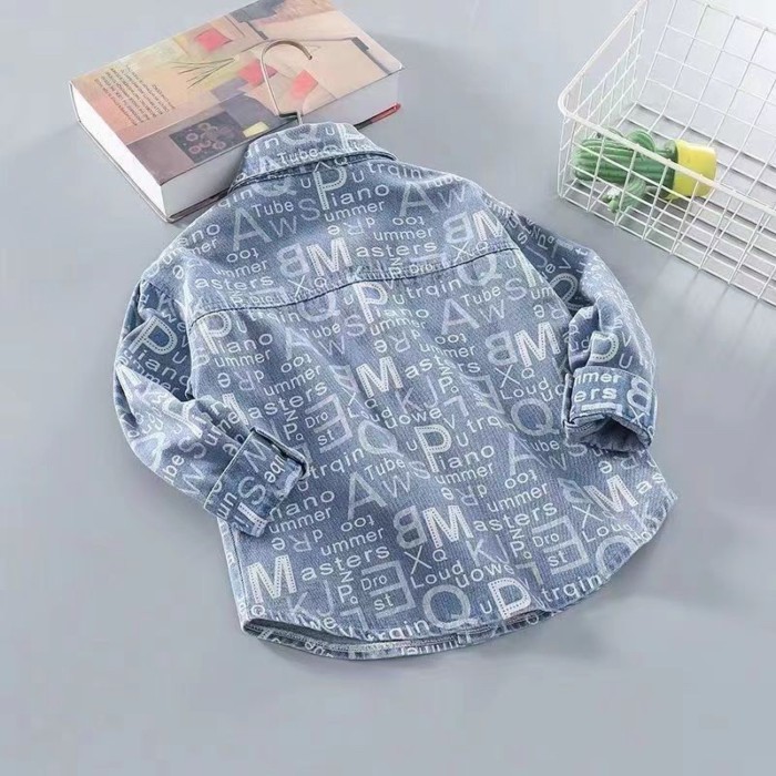 Áo khoác denim Hàn Quốc trẻ em, kiểui bé trai mới, áo khoác đẹp trai rộng hàng ngày